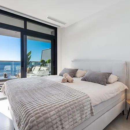 Sunset Cliffs Deluxe 6133 Poniente 公寓 貝尼多姆